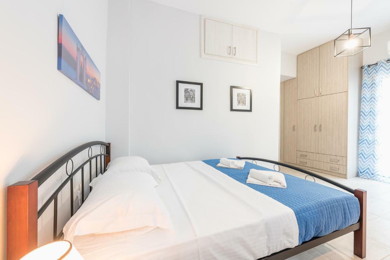 Sweet And Central Apt For 2 Apartment Athena Bagian luar foto