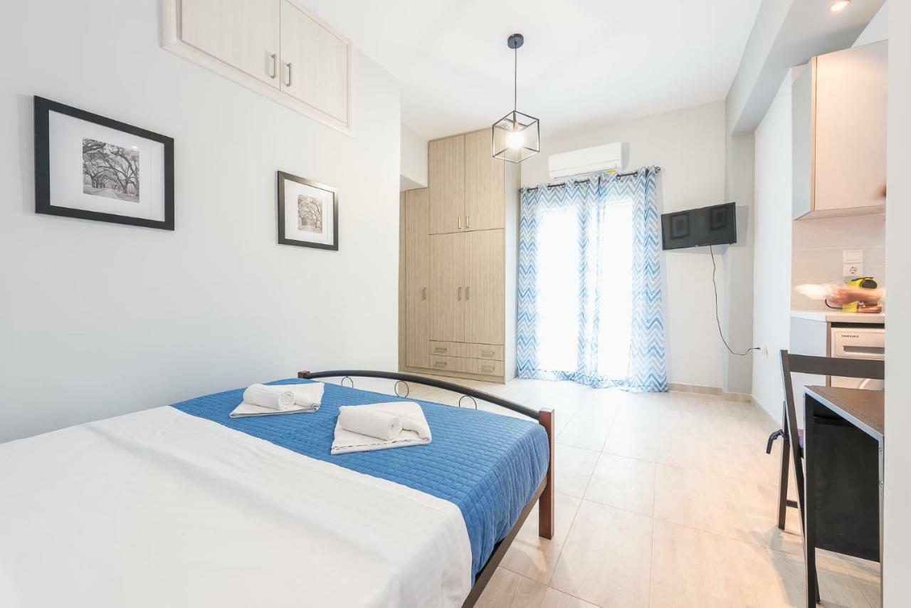 Sweet And Central Apt For 2 Apartment Athena Bagian luar foto
